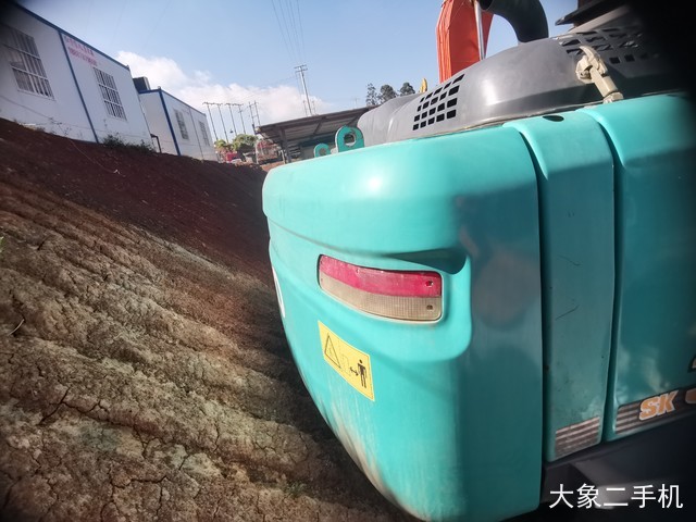 神钢 SK380D 挖掘机