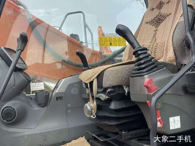 斗山 DH220-9E 挖掘机