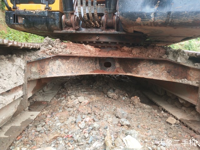 三一重工 SY135C 挖掘机