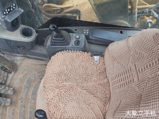 卡特彼勒 320D2液压 挖掘机