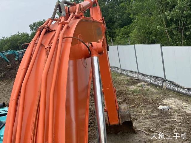 日立 EX200-3 挖掘机