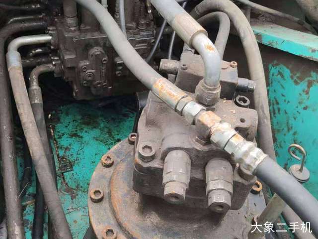 神钢 SK350LC-8 挖掘机