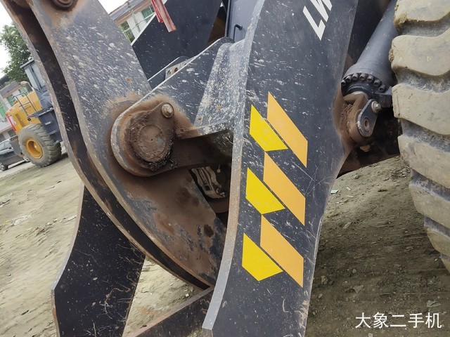 徐工 LW500FV 装载机