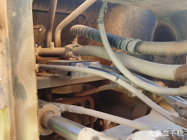 山东临工 L955F 装载机