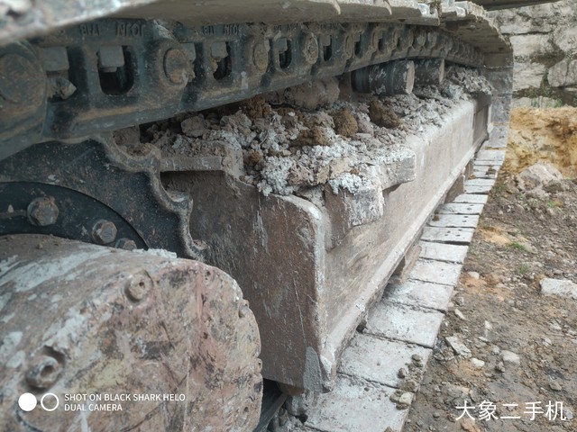 神钢 SK140LC-8 挖掘机