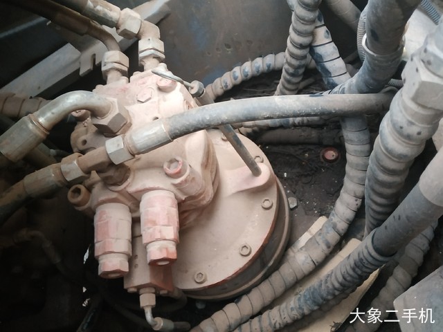 徐工 XE135B 挖掘机