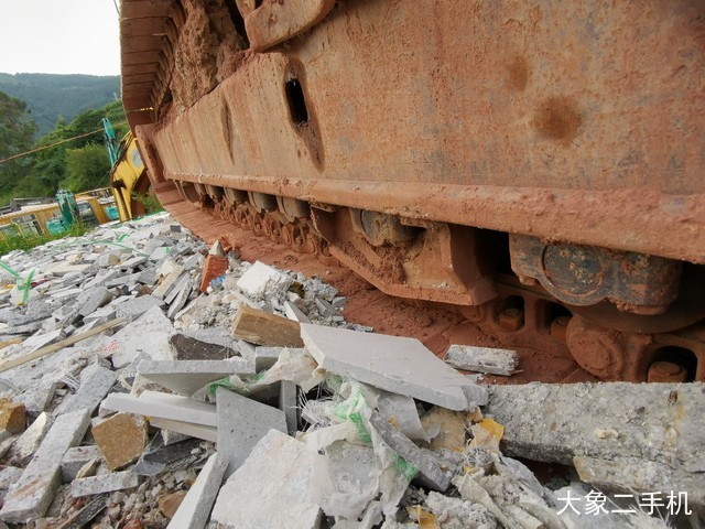 神钢 SK350LC-8 挖掘机