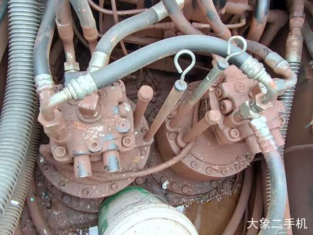 神钢 SK460-8 挖掘机