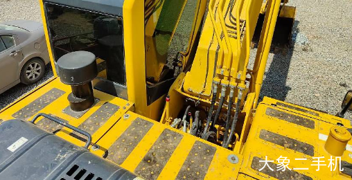 小松 PC200-8N1 挖掘机