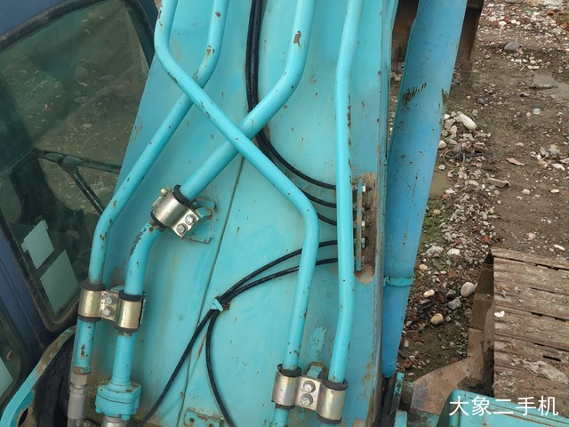 神钢 SK350LC-8 挖掘机