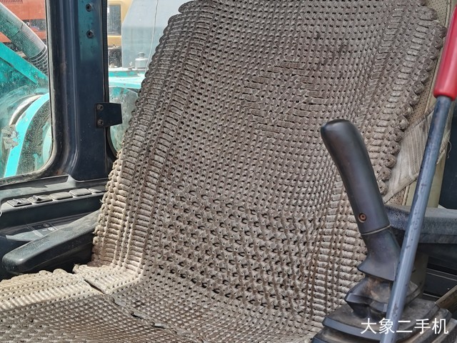 神钢 SK460-8 挖掘机