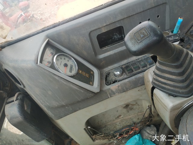 现代 R60-7 挖掘机