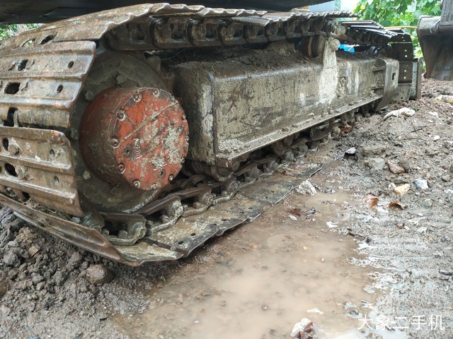 雷沃重工 FR65-7 挖掘机