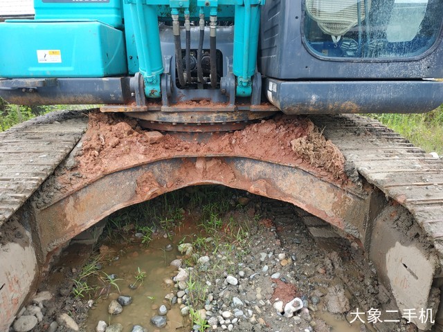 神钢 SK250-8 挖掘机