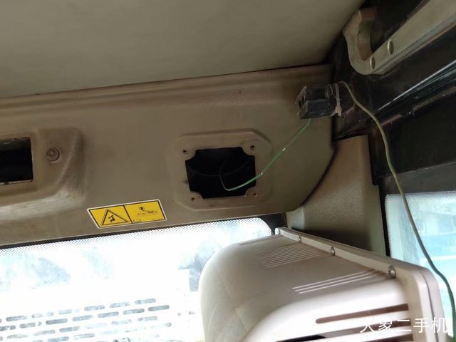 卡特彼勒 374DL 挖掘机