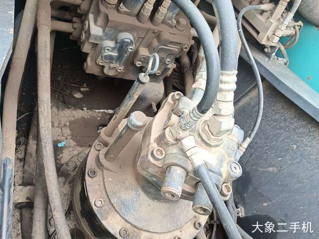 神钢 SK260LC-8 挖掘机