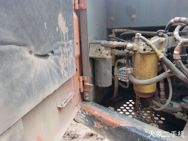 日立 ZX130-5A 挖掘机