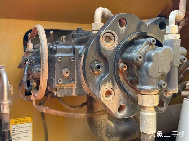 三一重工 SY200C 挖掘机