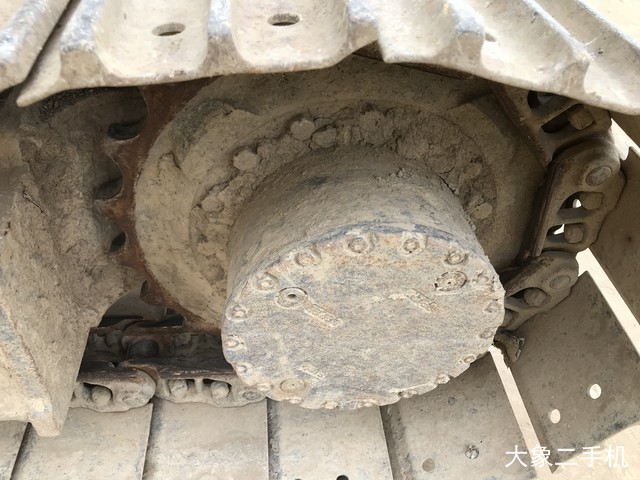 神钢 SK75-8 挖掘机