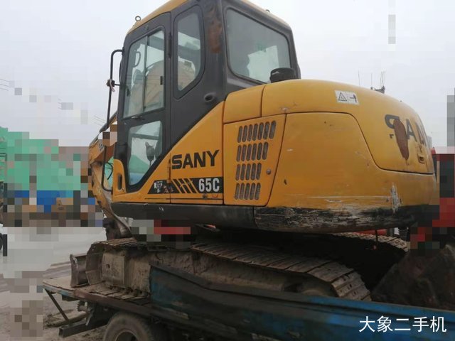 三一重工 SY65C 挖掘机