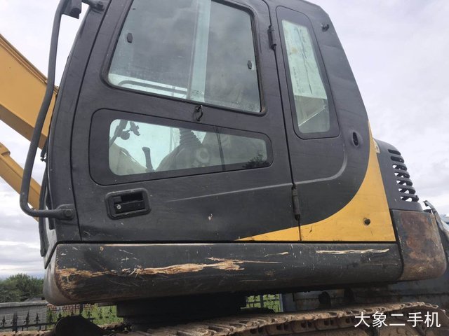 现代 R80-7 挖掘机