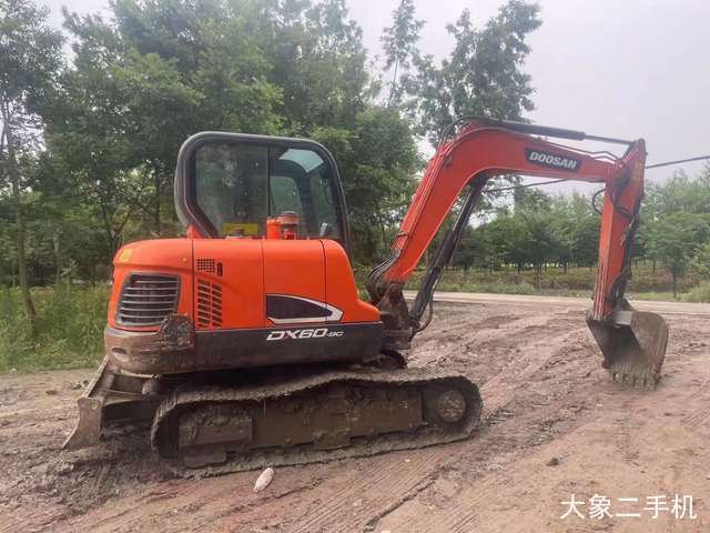 斗山 DX55-9C 挖掘机