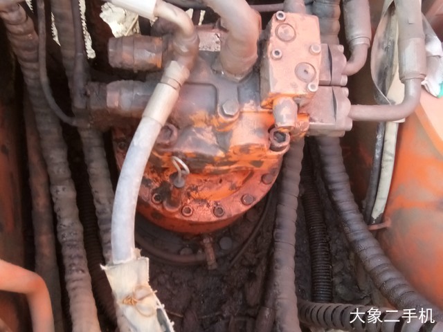 斗山 DH220LC-7 挖掘机