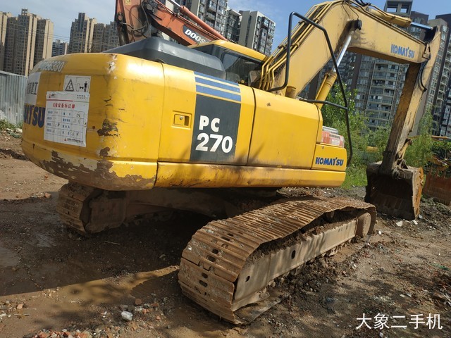 小松 PC220-7 挖掘机