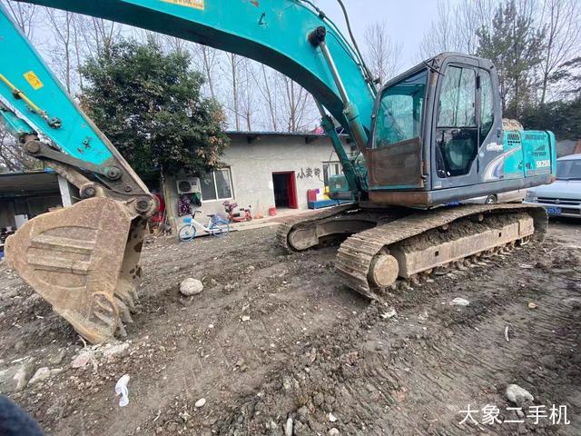 神钢 SK250-8 挖掘机