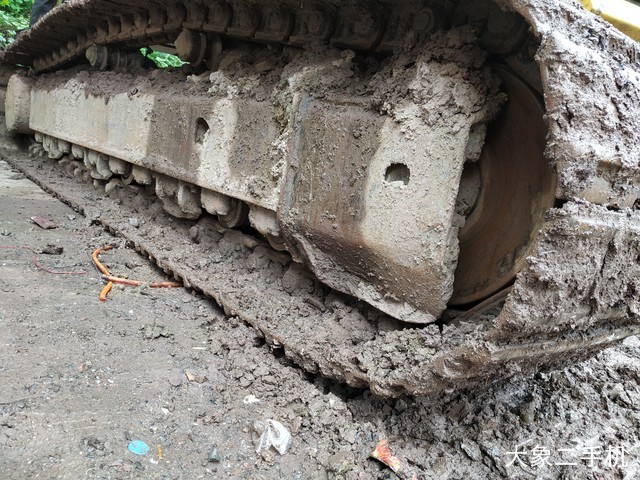 小松 PC240LC-8 挖掘机