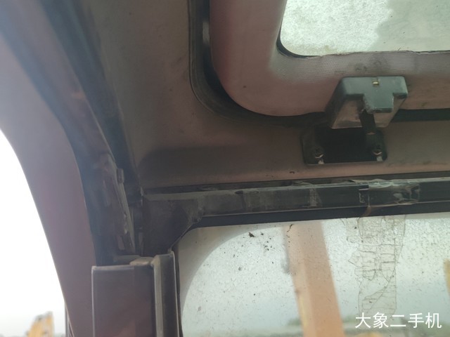 三一重工 SY235C-9 挖掘机