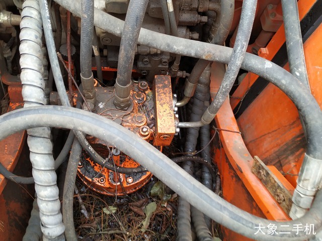 斗山 DX150LC 挖掘机