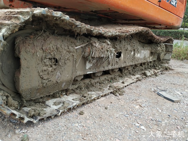 斗山 DX150LC 挖掘机