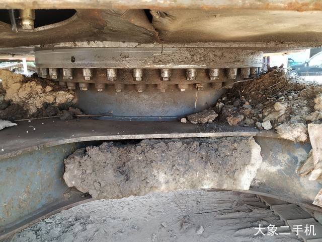 徐工 XE135B 挖掘机