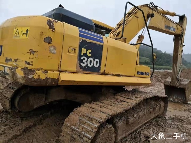 小松 PC270-7 挖掘机