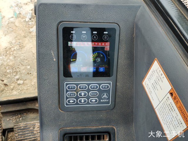 三一重工 SY60C 挖掘机