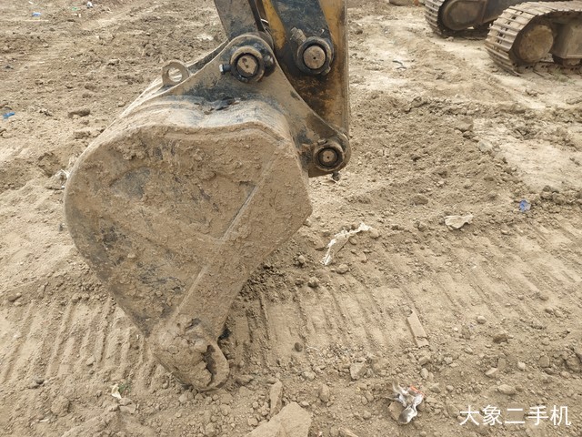 三一重工 SY75C 挖掘机