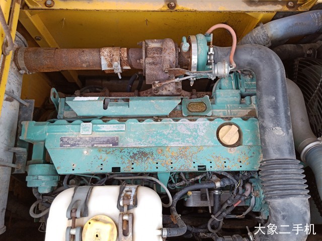 沃尔沃 EC210B 挖掘机