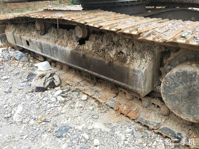 山东临工 E6210F 挖掘机