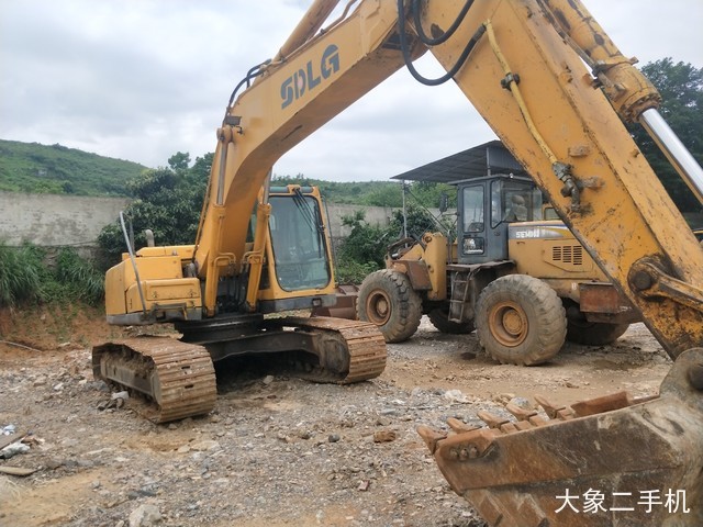 山东临工 E6210F 挖掘机