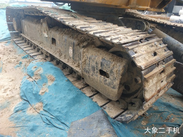 雷沃重工 FR65-7 挖掘机