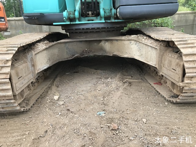 神钢 SK350LC-8 挖掘机