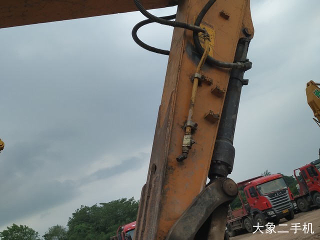 三一重工 SY135C 挖掘机