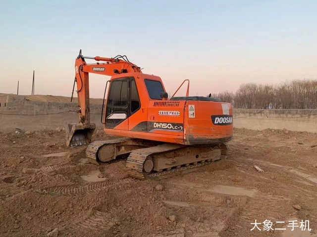 斗山 DH150-7 挖掘机