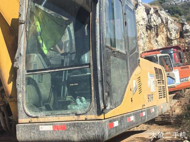 山重建机 CX75 挖掘机