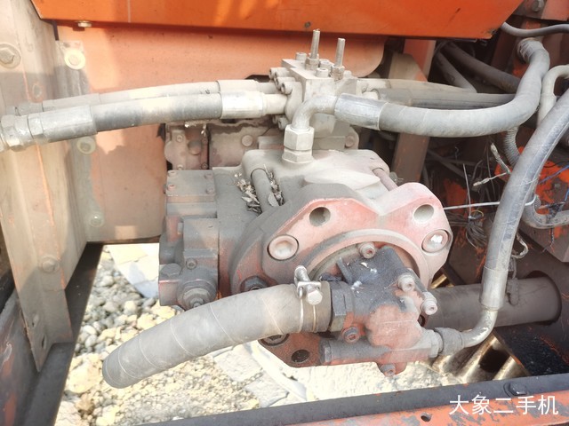 斗山 DH220-7 挖掘机