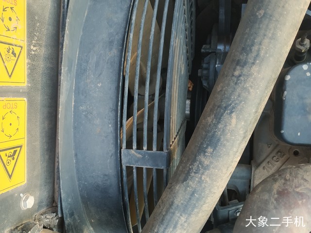 徐工 XE150 挖掘机