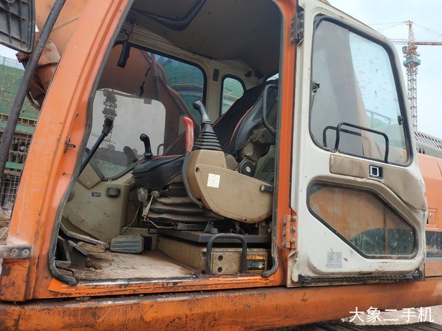 斗山 DH225LC-9 挖掘机