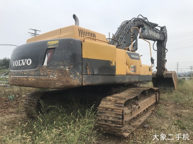 沃尔沃 EC380D 挖掘机