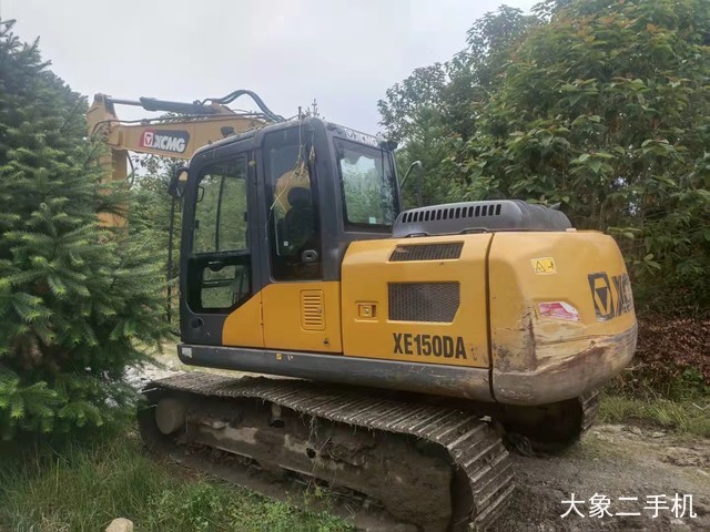 徐工 XE135D 挖掘机